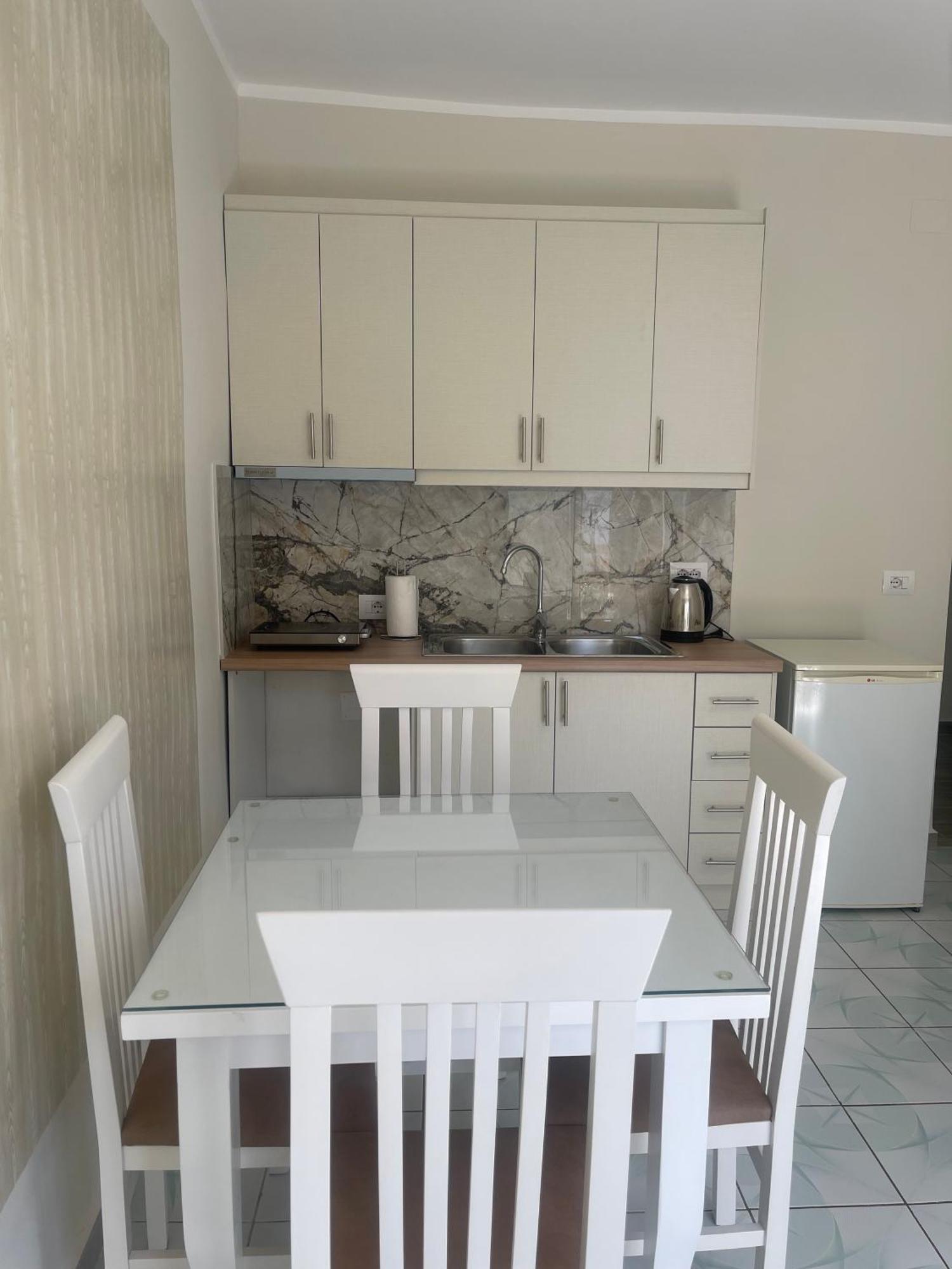 Apartament Sunflower Saranda